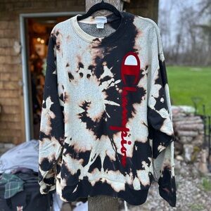 Tie Dye Champion Pull-Over